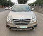 Toyota Innova E 2014 - Cần bán Toyota Innova E sản xuất năm 2014, màu vàng