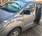 Hyundai Starex 2010 - Cần bán gấp Hyundai Starex đời 2010, màu bạc, giá chỉ 580 triệu