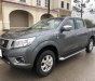 Nissan Navara E 2.5MT 2017 - Gia đình bán Nissan Navara E 2017, màu xám, nhập khẩu, mới 99%