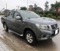 Nissan Navara E 2.5MT 2017 - Gia đình bán Nissan Navara E 2017, màu xám, nhập khẩu, mới 99%