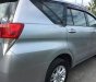 Toyota Innova 2017 - Bán xe Toyota Innova sản xuất 2017, màu bạc số sàn, giá 710tr