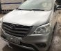 Toyota Innova 2.0E 2014 - Bán Toyota Innova 2.0E màu bạc số sàn, sản xuất 2014, biển Sài Gòn, đi 75000km