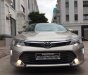 Toyota Camry  2.0E 2016 - Bán Toyota Camry 2.0E sản xuất 2016, màu vàng giá cạnh tranh