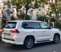 Lexus LX 570 2017 - Bán Lexus LX 570 sản xuất 2017, màu trắng, xe nhập xe gia đình