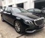 Mercedes-Benz E class E200  2018 - Bán xe Mercedes E200 cũ đời 2018 màu đen như mới chưa một vết xước, giá cực rẻ