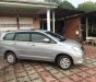 Toyota Innova 2010 - Cần bán gấp Toyota Innova 2010 số sàn, xe màu bạc