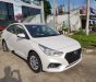 Hyundai Accent 2018 - Bán xe Hyundai Accent sản xuất năm 2018, màu trắng, nhập khẩu