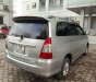 Toyota Innova 2.0 E 2013 - Cần bán lại xe Toyota Innova 2.0 E năm 2013, màu bạc, xe gia đình, giá tốt 525 triệu