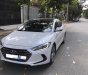 Hyundai Elantra Sport 2.0 AT 2016 - Bán gấp xe Elantra 2.0AT 2016 Sport màu trắng zin cực chất