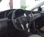 Toyota Innova 2.0E 2017 - Bán ô tô Toyota Innova 2.0E sản xuất năm 2017 xe gia đình, giá tốt