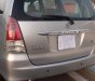 Toyota Innova 2012 - Cần bán xe Toyota Innova năm 2012, màu bạc số sàn