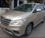 Toyota Innova   2016 - Cần bán lại xe Toyota Innova sản xuất 2016, màu vàng, 630tr