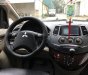 Mitsubishi Grandis 2.4 AT 2009 - Bán Mitsubishi Grandis 2.4 AT đời 2009, màu bạc, chính chủ