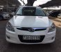 Hyundai i30   2009 - Bán Hyundai i30 2009, màu trắng, xe nhập, số tự động