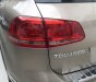 Volkswagen Touareg 3.6 AT 2016 - Nhà đi cần bán Volkwagen Touareg 3.6 AT gầm cao, mới đi 14.600km. Xe lái mạnh, đã, đầm chắc, bao test hãng, tặng bảo hiểm