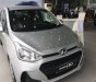 Hyundai Grand i10   AT  2018 - Bán Hyundai Grand i10 AT 2018, màu bạc, sẵn xe giao ngay