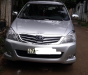 Toyota Innova 2011 - Bán Toyota Innova sản xuất 2011 màu bạc, giá 440 triệu