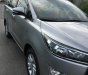 Toyota Innova 2.0E 2017 - Bán xe Toyota Innova 2.0E đời 2017, màu bạc