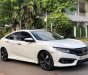 Honda Civic  1.5L Turbo AT 2017 - Gia đình cần bán Honda Civic 1.5L Turbo sản xuất 2017, màu trắng, bảo dưỡng đúng đinh kỳ hãng