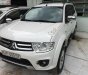 Mitsubishi Pajero Sport 3.0 Mivec 2014 - Bán Mitsubishi Pajero Sport 3.0 Mivec sản xuất 2014, màu trắng số tự động