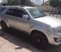 Toyota Fortuner 2.7V 4X2 AT 2016 - Cần bán Toyota Fortuner 2.7V 4X2 AT sản xuất 2016, màu bạc số tự động