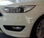 Ford Focus 2018 - Bán Ford Focus 4 cửa đời 2018, màu đỏ giá luôn cạnh tranh nhất, đủ màu, giao luôn tại Điện Biên