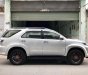 Toyota Fortuner 2.5G 4x2MT 2016 - Bán Toyota Fortuner 2.5G, SX 2016, màu bạc, xe gia đình sử dụng kĩ