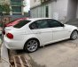 BMW 3 Series 320i 2011 - Bán BMW 3 Series 320i sản xuất 2011, màu trắng, xe nhập, giá tốt