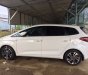 Kia Rondo 2017 - Cần bán xe Kia Rondo năm sản xuất 2017, màu trắng, giá tốt