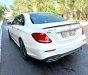 Mercedes-Benz E class E300 AMG 2017 - Bán Mercedes Benz E300 AMG Model 2018 trắng