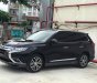 Mitsubishi Outlander  2.4 CVT Pre 2018 - Bán Mitsubishi Outlander năm 2018, màu đen