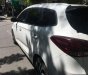 Kia Rondo 2017 - Bán xe Kia Rondo sản xuất 2017, màu trắng xe gia đình