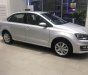 Volkswagen Polo 1.6 AT 2016 - Bán xe hãng Đức 5 chỗ, nhỏ gọn, dễ lái, bảo dưỡng thấp, bao ngân hàng 80%