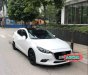 Mazda 3 1.5 Facelift 2017 - Bán xe Mazda 3 1.5 Facelift năm 2017, màu trắng giá cạnh tranh