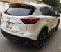 Mazda CX 5 2.0 2016 - Cần bán gấp Mazda CX 5 2.0 năm 2016, màu trắng, giá tốt