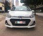 Hyundai Grand i10 1.2AT 2017 - Cần bán gấp Hyundai Grand i10 1.2AT đời 2017, màu trắng, biển quá đẹp (thần tài lớn)