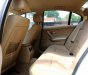 BMW 3 Series 320i 2011 - Bán BMW 320i 2011, màu trắng đen, đi 40000km