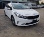 Kia Cerato 1.6AT 2016 - Bán Kia Cerato 1.6AT sản xuất năm 2016, màu trắng xe gia đình