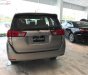 Toyota Innova 2.0E 2018 - Bán Toyota Innova 2.0E 2018, màu nâu giá cạnh tranh