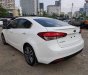 Kia Cerato 1.6AT 2016 - Bán Kia Cerato 1.6AT sản xuất năm 2016, màu trắng xe gia đình