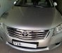 Toyota Camry 2010 - Cần bán gấp Toyota Camry đời 2010, màu bạc