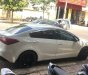 Kia K3 MT 2015 - Kẹt tiền cần bán xe K3 2015, xe chính chủ, màu trắng