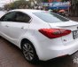 Kia K3 2015 - Cần bán xe Kia K3 2015, màu trắng, số 6 cấp thể thao