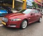 Jaguar XF 2014 - Cần bán Jaguar XF màu đỏ model 2014, xe nhập, giá tốt