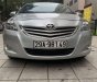 Toyota Vios E 2013 - Cần bán lại xe Toyota Vios E sản xuất 2013, màu bạc