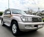 Toyota Land Cruiser 2004 - Land Cruise đk 2004 hai cầu, số sàn, màu bạc. Xe vào đủ đồ chơi niệm da bò DVD