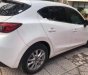 Mazda 3 2017 - Cần bán lại xe Mazda 3 2017, màu trắng, giá 645tr