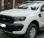 Ford Ranger XLS 4x2 AT 2017 - Ford Ranger XLS 4x2 màu trắng 2017, số tự động