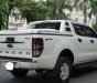 Ford Ranger XLS 4x2 AT 2017 - Ford Ranger XLS 4x2 màu trắng 2017, số tự động