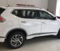 Nissan X trail 2.0 Premium 2018 - Bán xe Nissan X trail 2.0 Premium 2018, màu trắng, giá chỉ 880 triệu